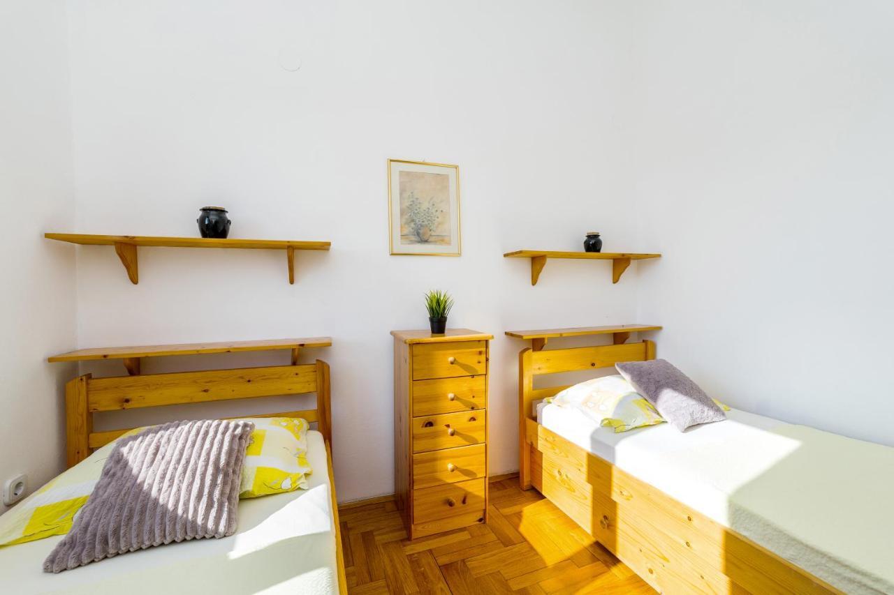 Apartments Jonke Mandre Extérieur photo